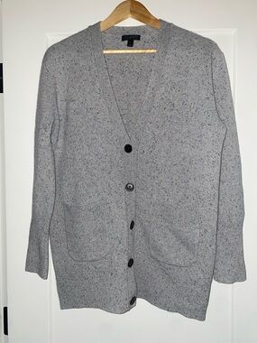 100% Wool J. Crew Speckled Light Gray Knit Sweater